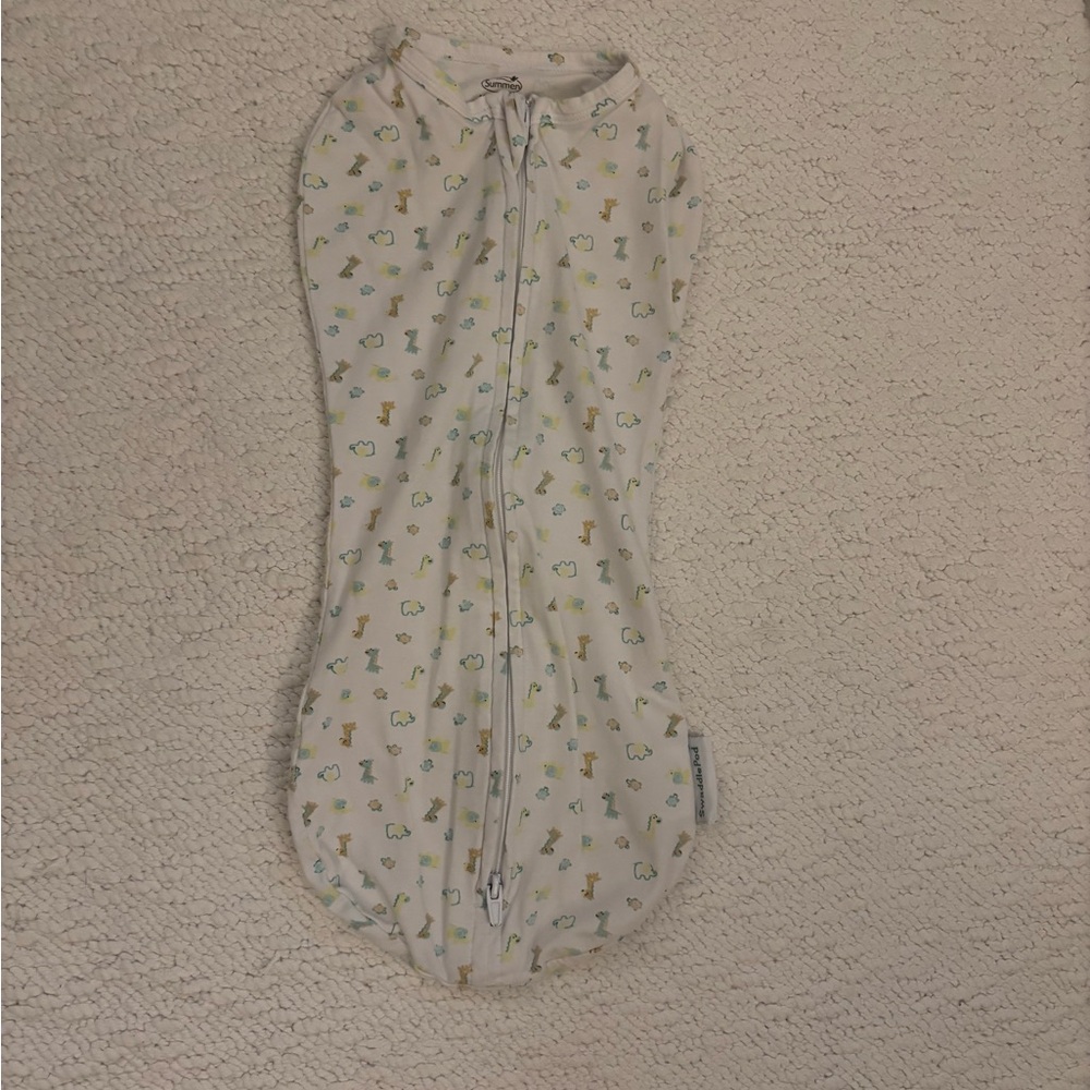 Summer Infant Baby Swaddle Pod Sleep Sack with Giraffes